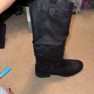 Black knee high boot zipper buckle side